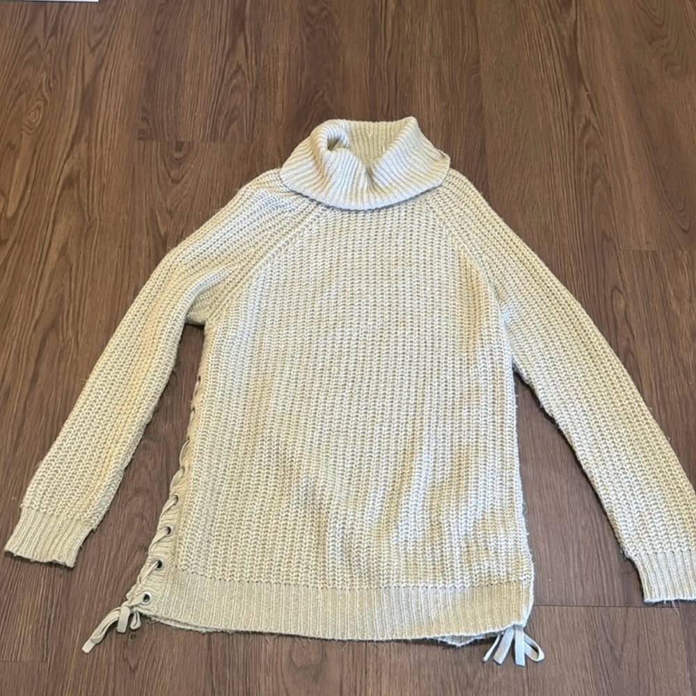 Beige turtleneck